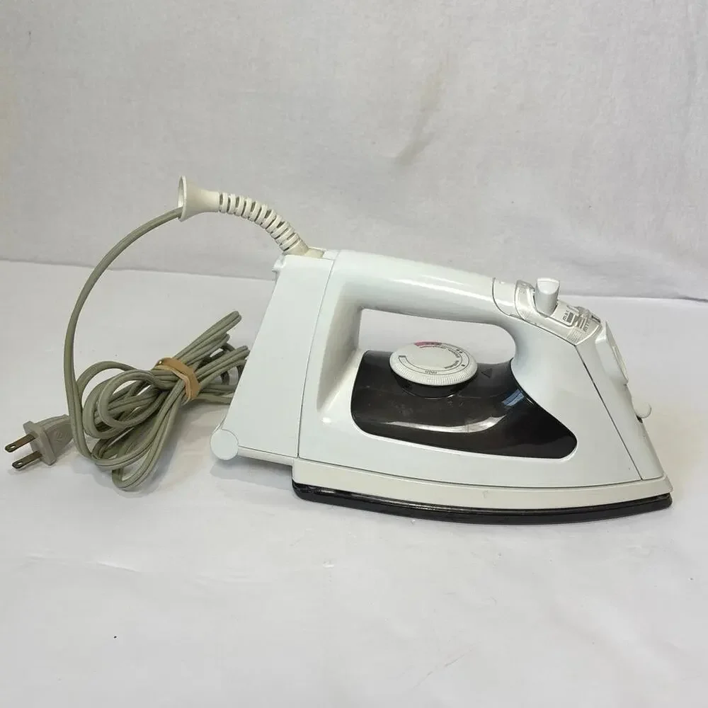 ROWENTA 1200W PowerGlide DE-02 Stainless Steel Airglide Steam Iron